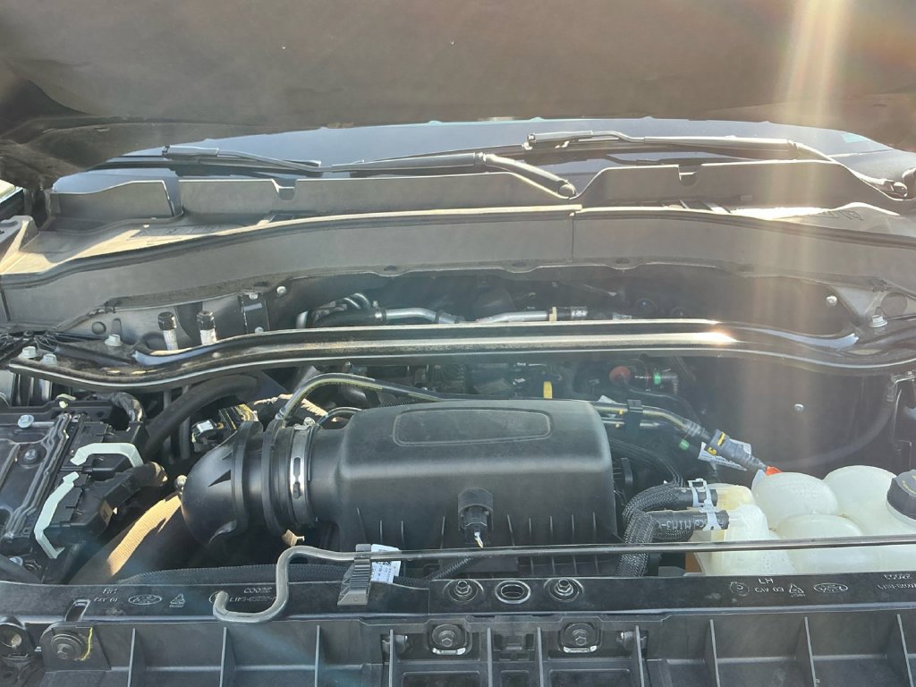 Used 2021 Ford Explorer Limited w/ Equipment Group 301A RWD image 25