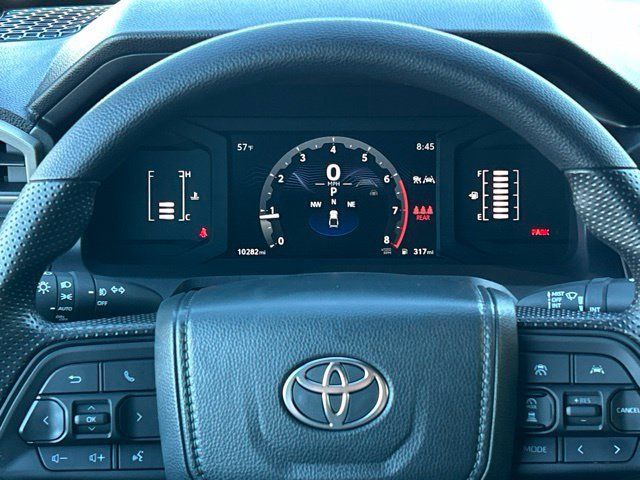 Used 2025 Toyota Tacoma SR5 AWD/4WD image 46