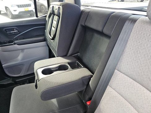 Used 2017 Honda Ridgeline RTS image 38