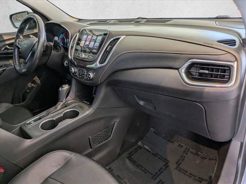 Used 2018 Chevrolet Equinox Premier AWD/4WD image 21