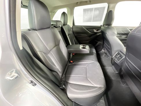 Used 2023 Subaru Forester Touring AWD/4WD image 28
