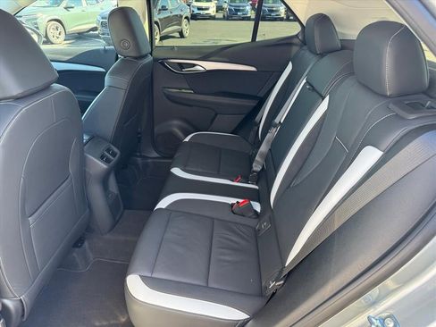 Certified 2025 Buick Envision Sport Touring image 6