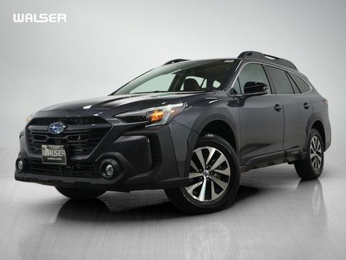 Certified 2025 Subaru Outback Premium image 1