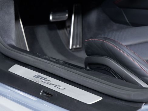 Used 2021 Porsche 911 Turbo image 29