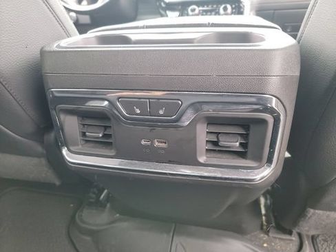 Certified 2024 GMC Sierra 1500 Denali w/ Technology Package AWD/4WD image 9