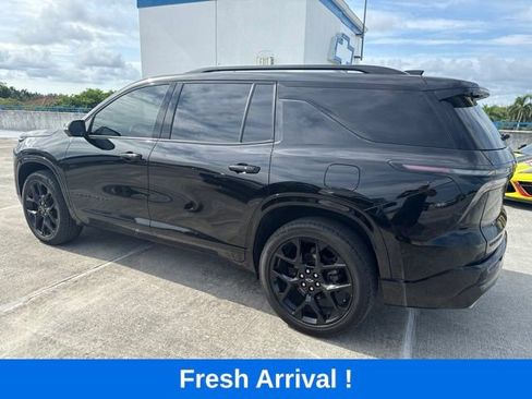 Used 2024 Chevrolet Traverse RS FWD image 20