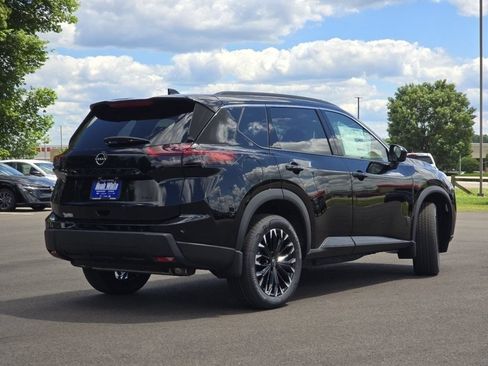 New 2026 Nissan Rogue Dark Armor AWD/4WD image 12