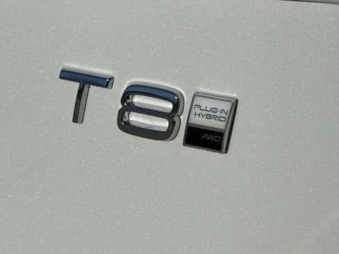 New 2026 Volvo XC90 T8 Ultra w/ Protection Package Premier image 8
