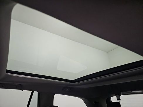 Used 2019 Honda Pilot Elite image 32