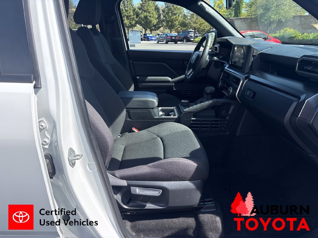 Certified 2025 Toyota 4Runner SR5 AWD/4WD image 22