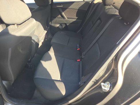 Used 2012 MAZDA MAZDA3 i Touring image 18