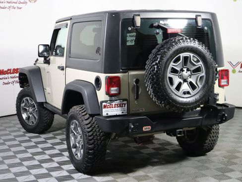 Used 2018 Jeep Wrangler Rubicon w/ Power Convenience Group image 17