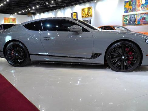 Used 2022 Bentley Continental GT Speed image 10