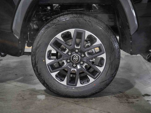 New 2026 Toyota Tundra Limited image 6