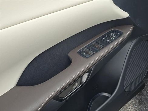 New 2026 Lexus RX 350 image 17