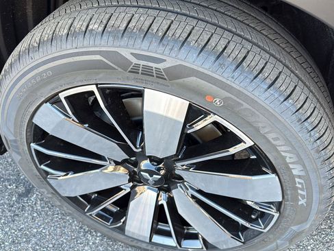 New 2026 Mitsubishi Outlander SE AWD/4WD image 11