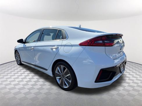 Used 2019 Hyundai Ioniq Limited image 7