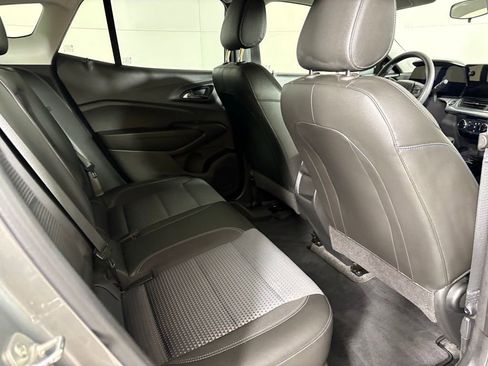 Used 2024 Chevrolet Trax LT image 20