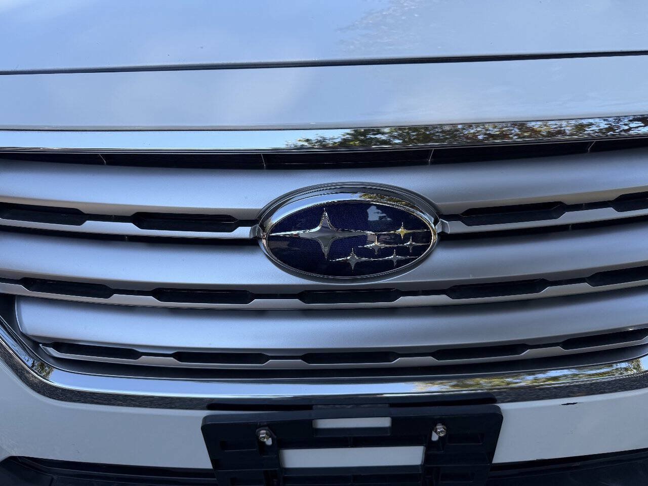 Used 2017 Subaru Outback 2.5i AWD/4WD image 3