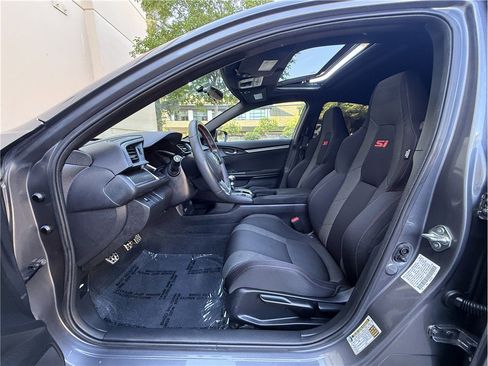 Used 2018 Honda Civic Si image 7