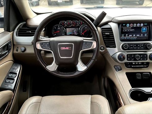 Used 2020 GMC Yukon SLT w/ Open Road Package image 5