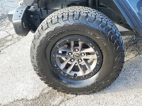 Used 2025 Jeep Wrangler Unlimited Rubicon 392 image 9