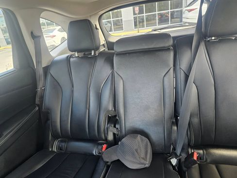 Used 2024 Acura MDX w/ Technology Package FWD image 7