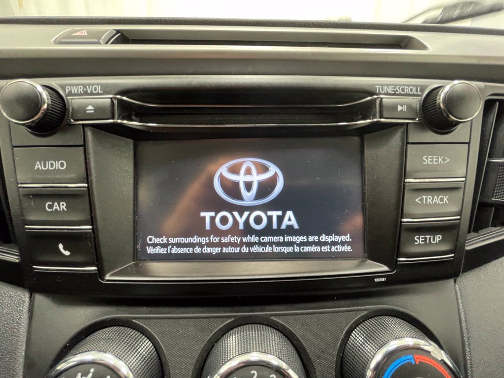 Used 2016 Toyota RAV4 LE AWD/4WD image 21