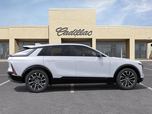 New 2026 Cadillac Lyriq Premium Sport AWD/4WD image 5