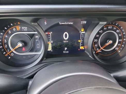 New 2026 Jeep Gladiator Sport image 15