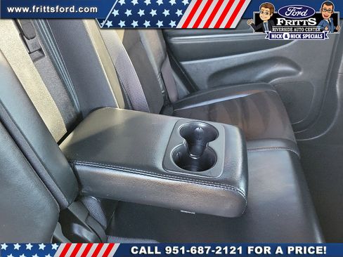 Used 2019 Jeep Grand Cherokee Altitude image 15