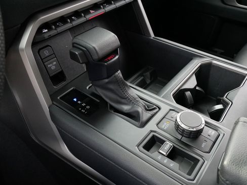 Used 2024 Toyota Tundra Limited w/ TRD Off-Road Package image 24