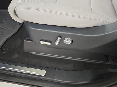 New 2026 Lincoln Navigator Reserve w/ Jet Appearance Package AWD/4WD image 21