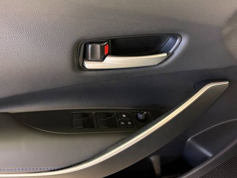 Used 2022 Toyota Corolla SE image 19