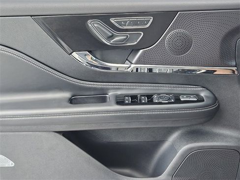 New 2025 Lincoln Corsair AWD w/ Equipment Group 101A image 22