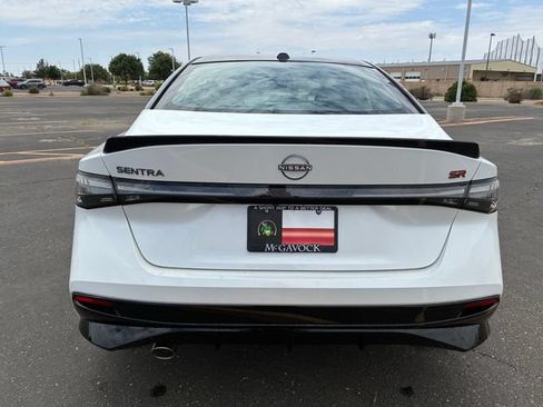 New 2026 Nissan Sentra SR FWD image 5