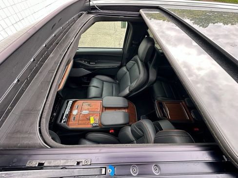New 2026 Lincoln Navigator Black Label AWD/4WD image 7