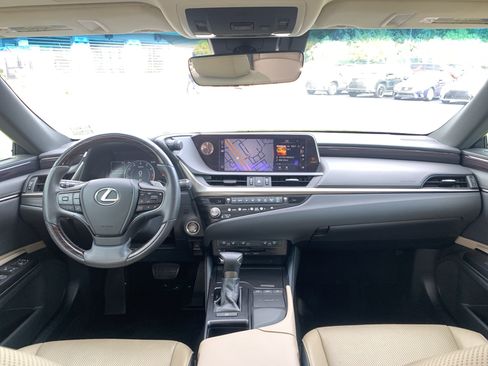 Used 2021 Lexus ES 350 w/ Premium Package FWD image 30