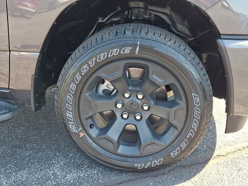 New 2026 RAM 1500 Express image 8