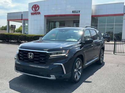 Used 2025 Honda Pilot Elite