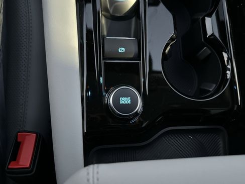 New 2026 Ford Explorer Platinum w/ LUX Leather Package image 30