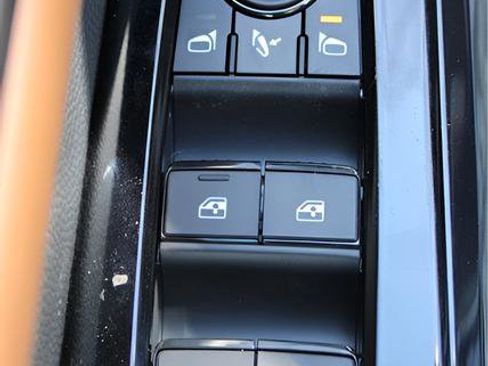 New 2026 Nissan Pathfinder Platinum AWD/4WD image 38