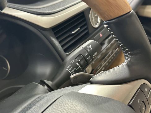 Used 2022 Lexus RX 350 AWD w/ Premium Package image 17