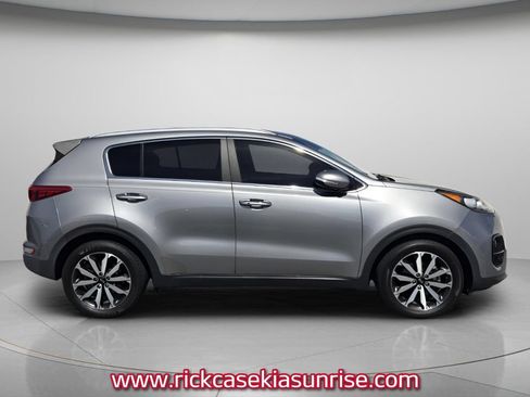 Used 2019 Kia Sportage EX FWD image 3