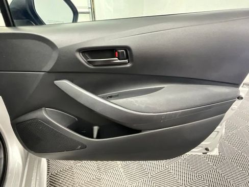 Used 2023 Toyota Corolla LE FWD image 15