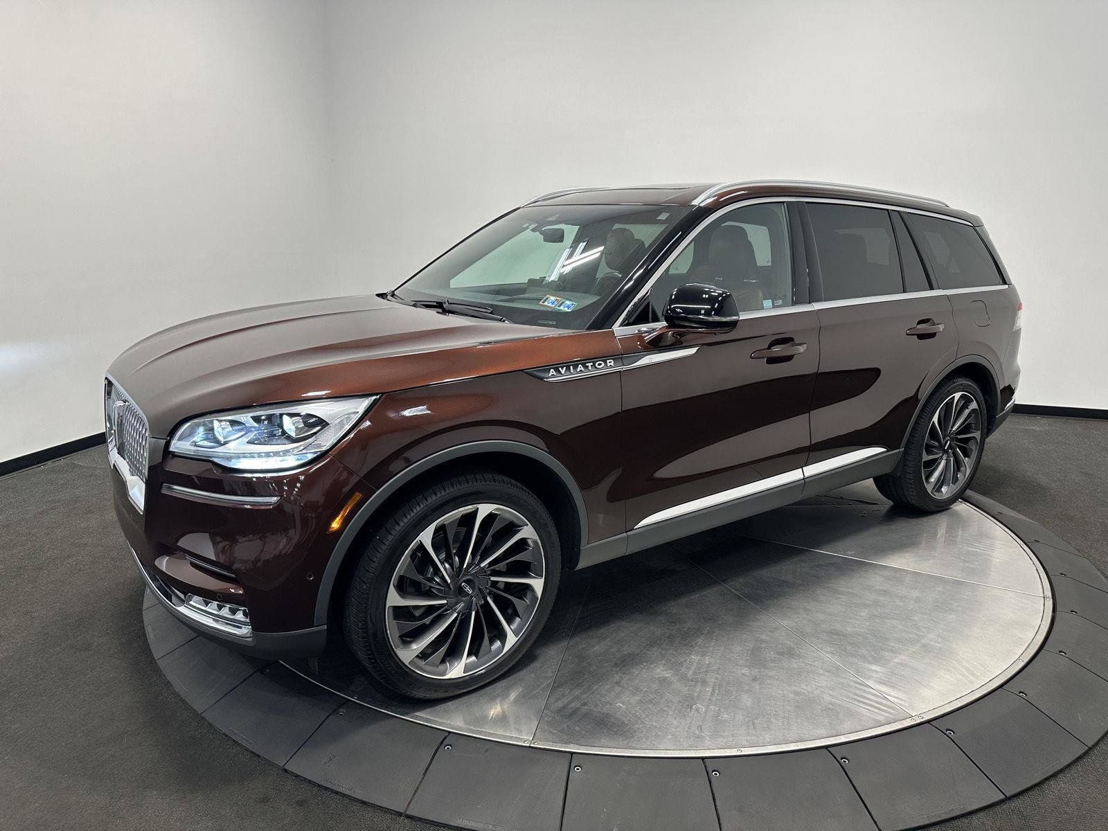 Used 2020 Lincoln Aviator Reserve w/ Equipment Group 202A AWD/4WD image 4
