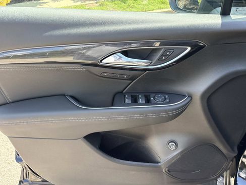 Used 2023 Buick Envision Essence w/ Sport Touring Package FWD image 12