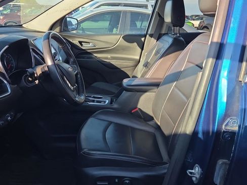 Used 2019 Chevrolet Equinox Premier AWD/4WD image 2