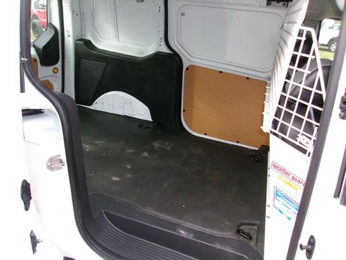 Used 2017 Ford Transit Connect XL FWD image 13