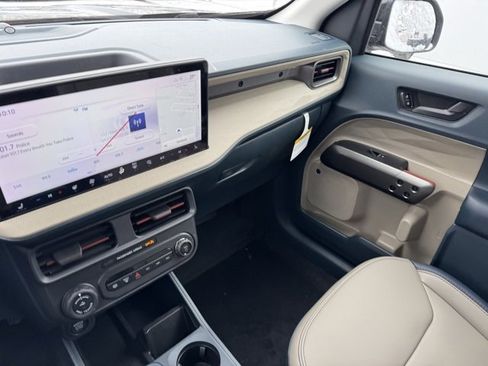 New 2026 Ford Maverick Lariat w/ 4K Tow Package image 21